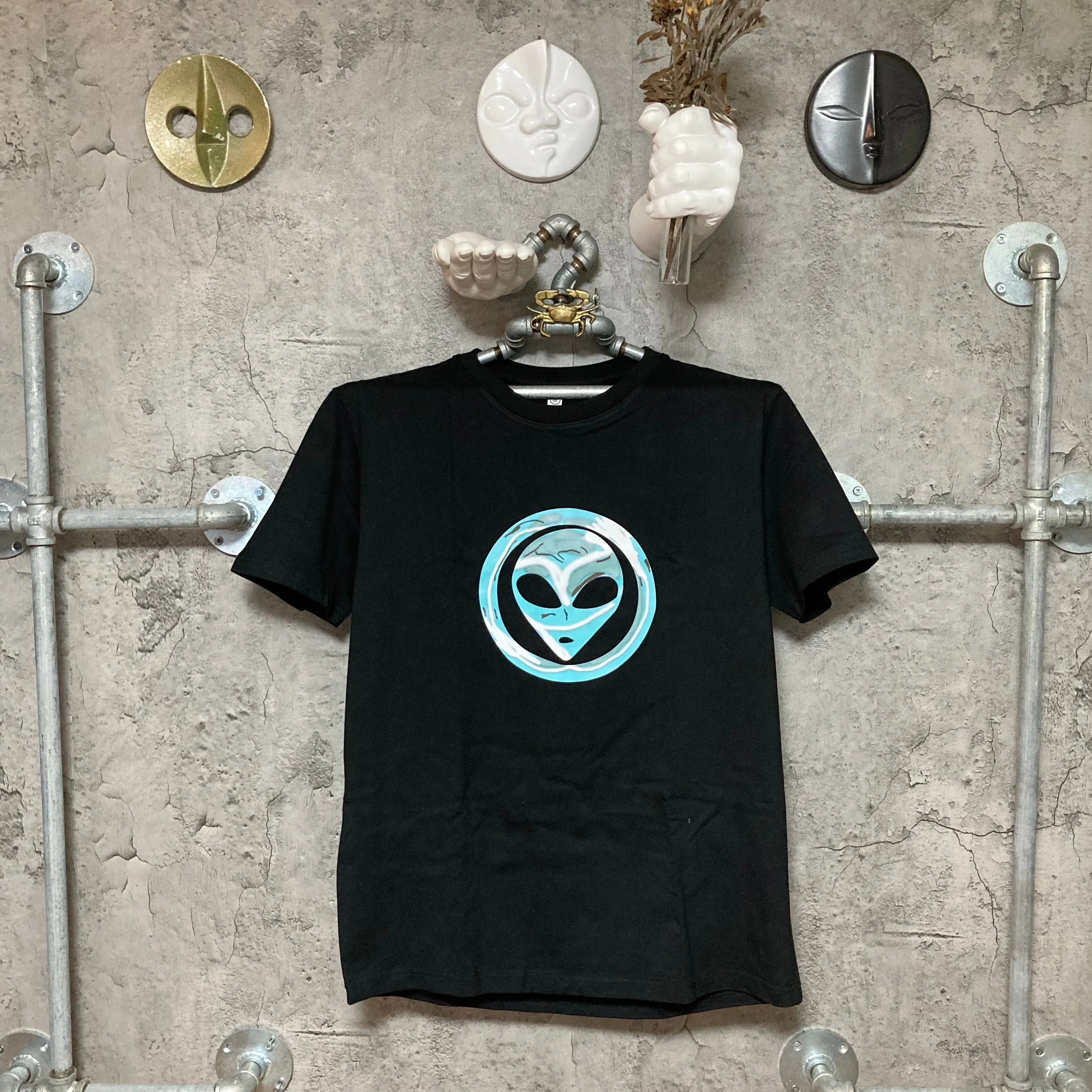 alien printed t-shirt black