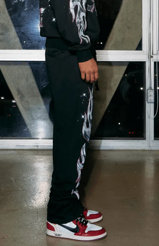 Daniel Flare Fit First Row Washing Sweatpants With Primium Prints And Rhinestone