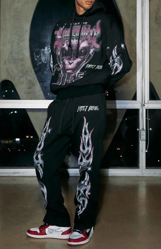 Daniel Flare Fit First Row Washing Sweatpants With Primium Prints And Rhinestone