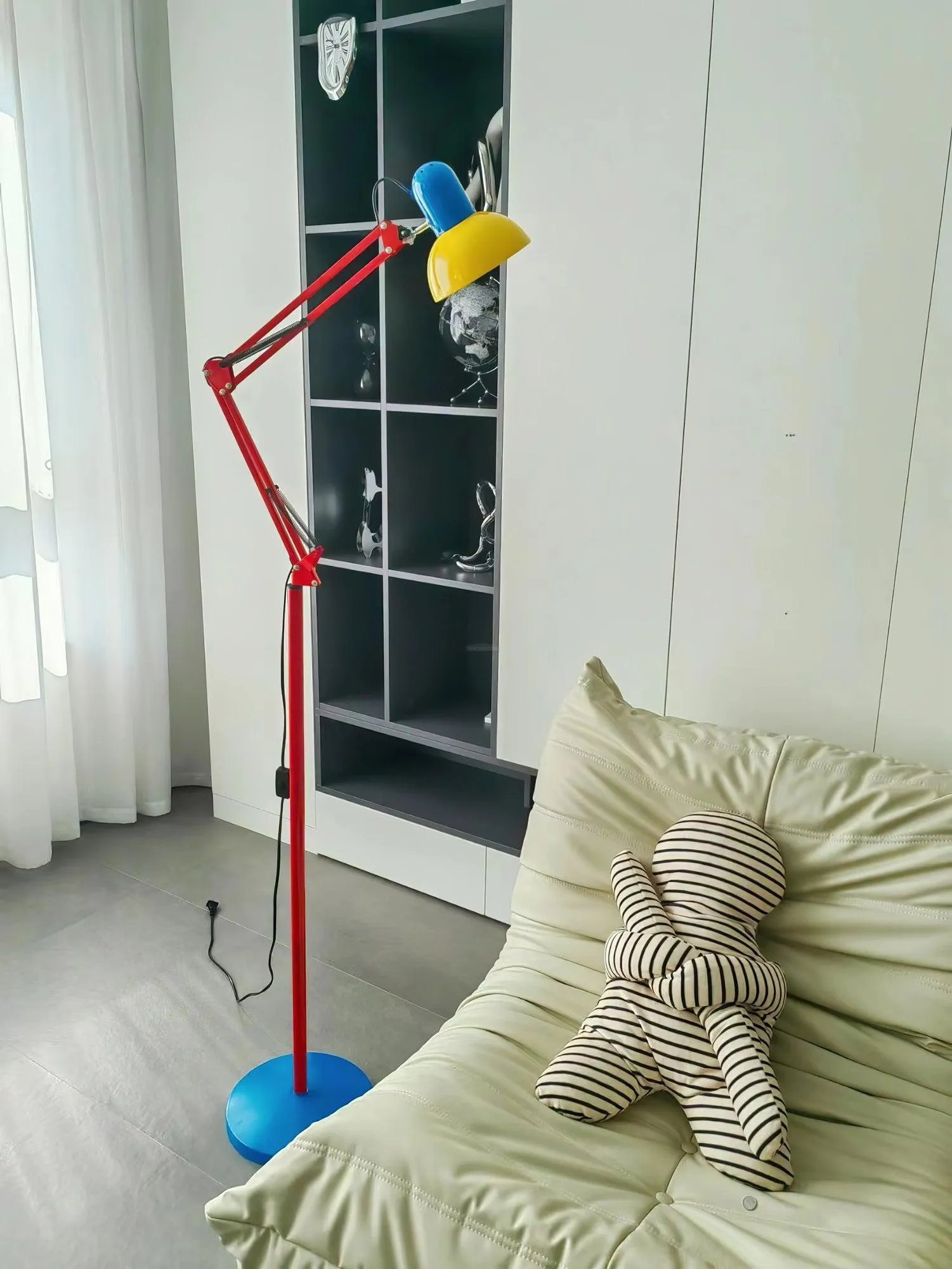 Flexi Bright Floor Lamp  ∅ 11″ Flexible