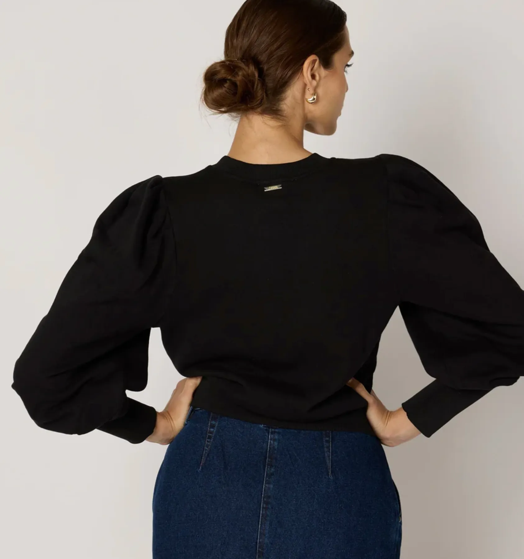 Indi Sweatshirt in Black