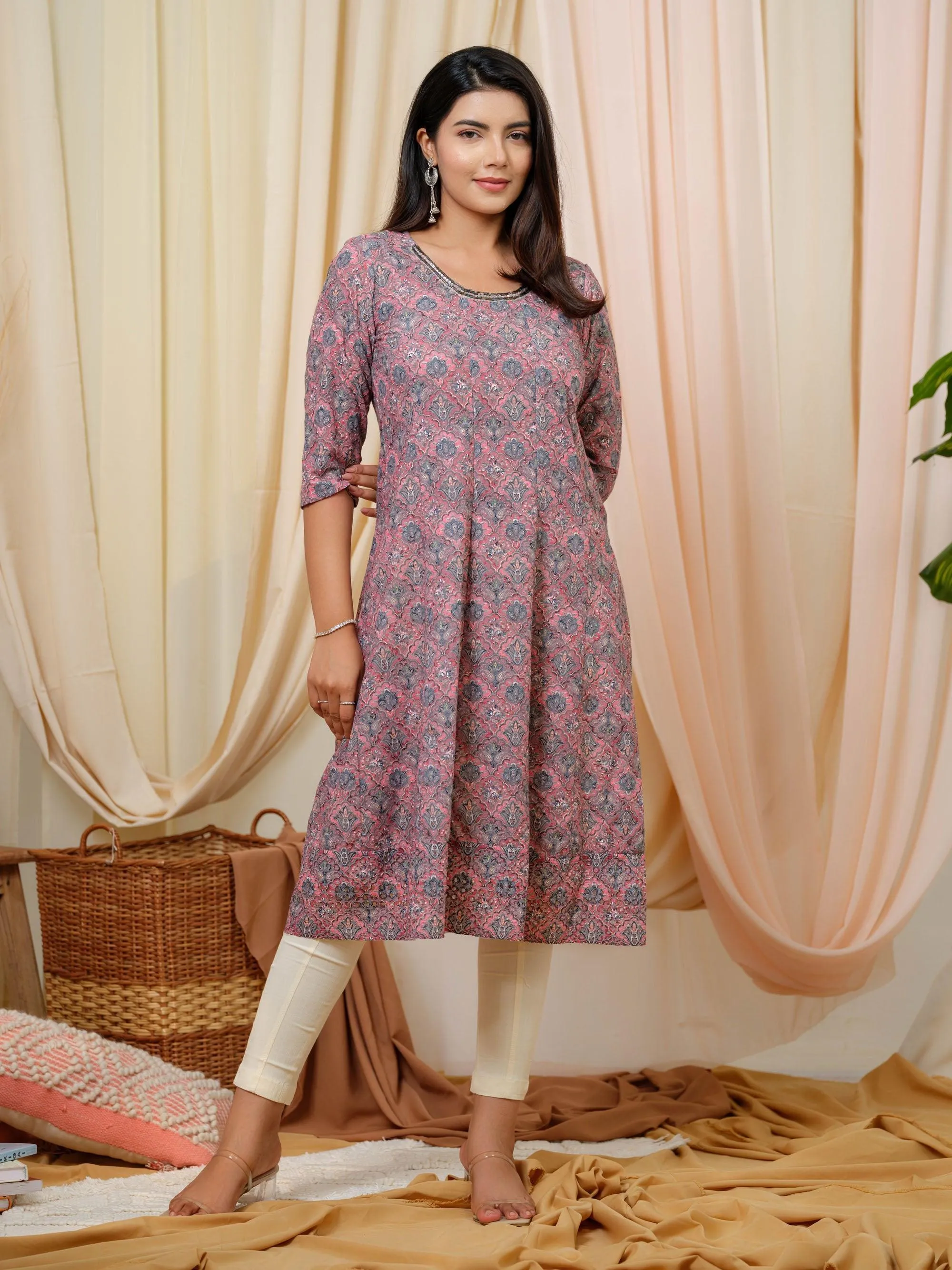 Kali kurta with a round neck and sequin detailing at neck