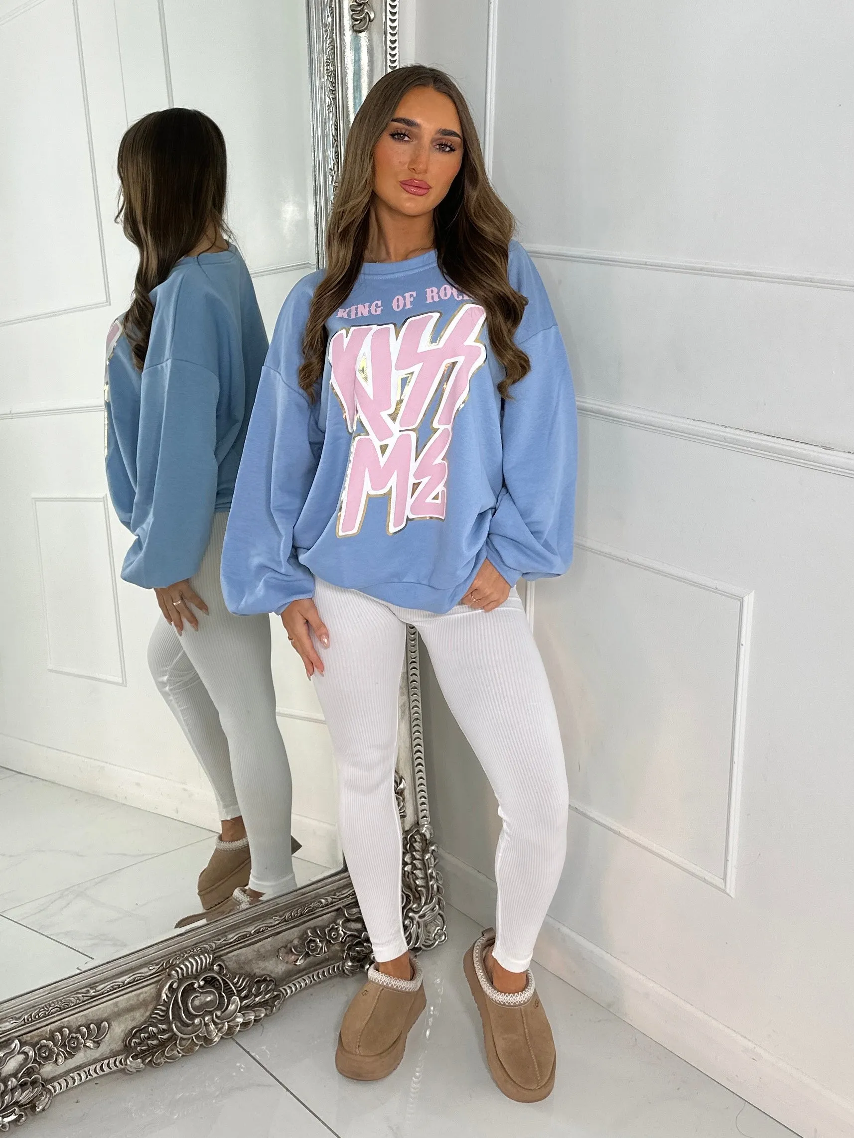 'Kiss Me' Oversized Sweatshirt - Blue