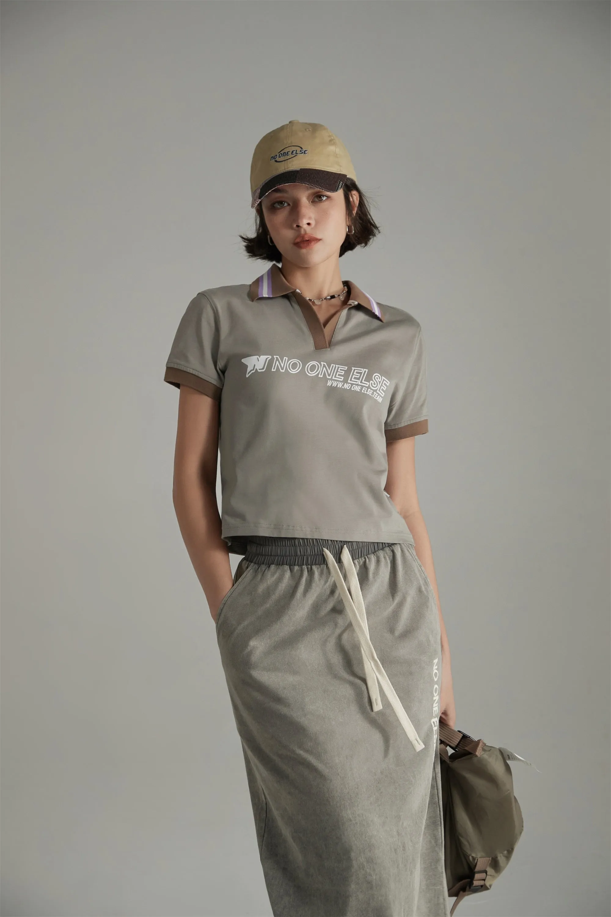 Open Collar Color Logo Sporty T-Shirt