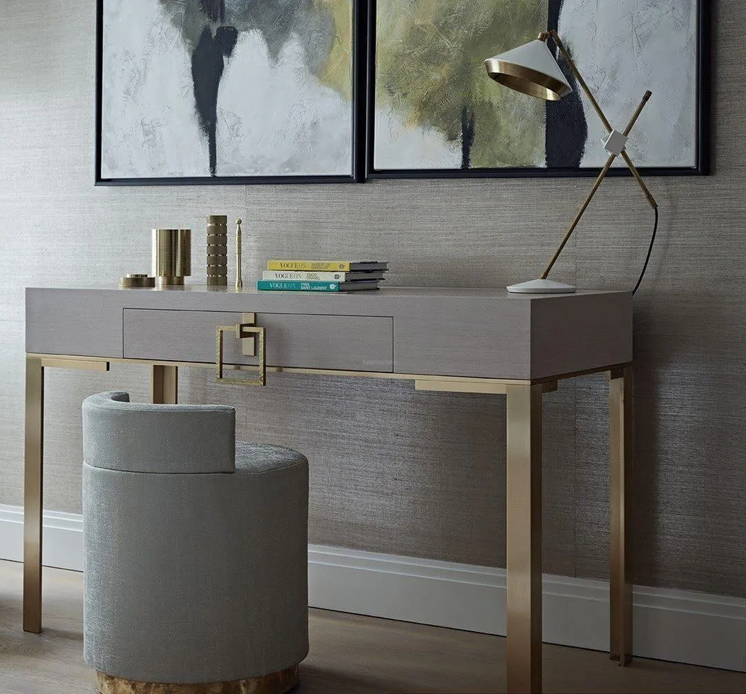 Shear Table Lamp ∅ 7.9″