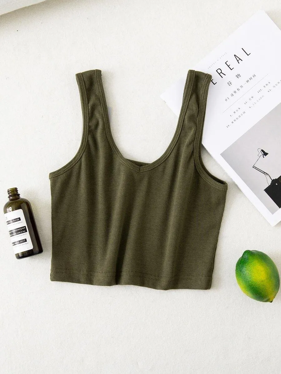 Solid Crop Scoop Neck Tank Top