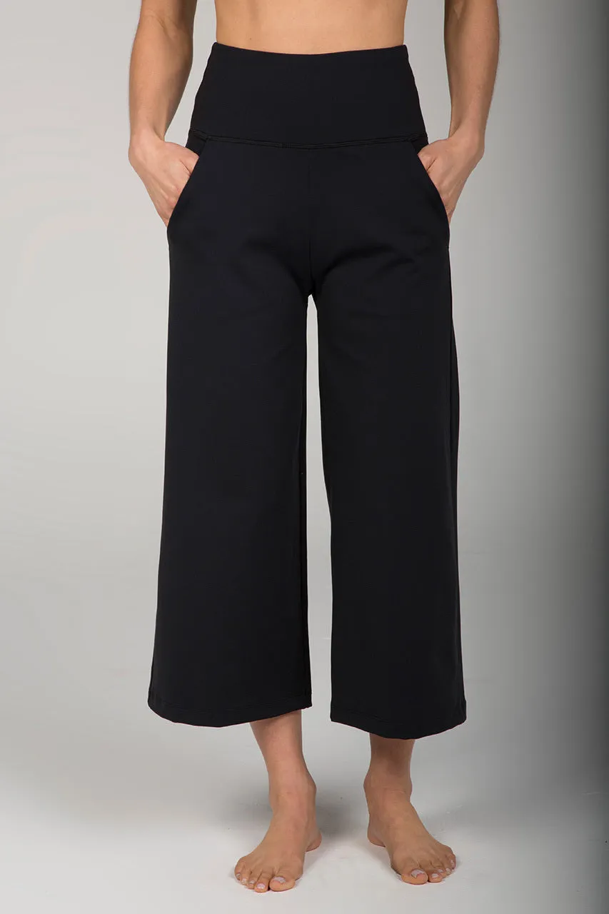 Wide Leg Crop Moisture Wick Pant