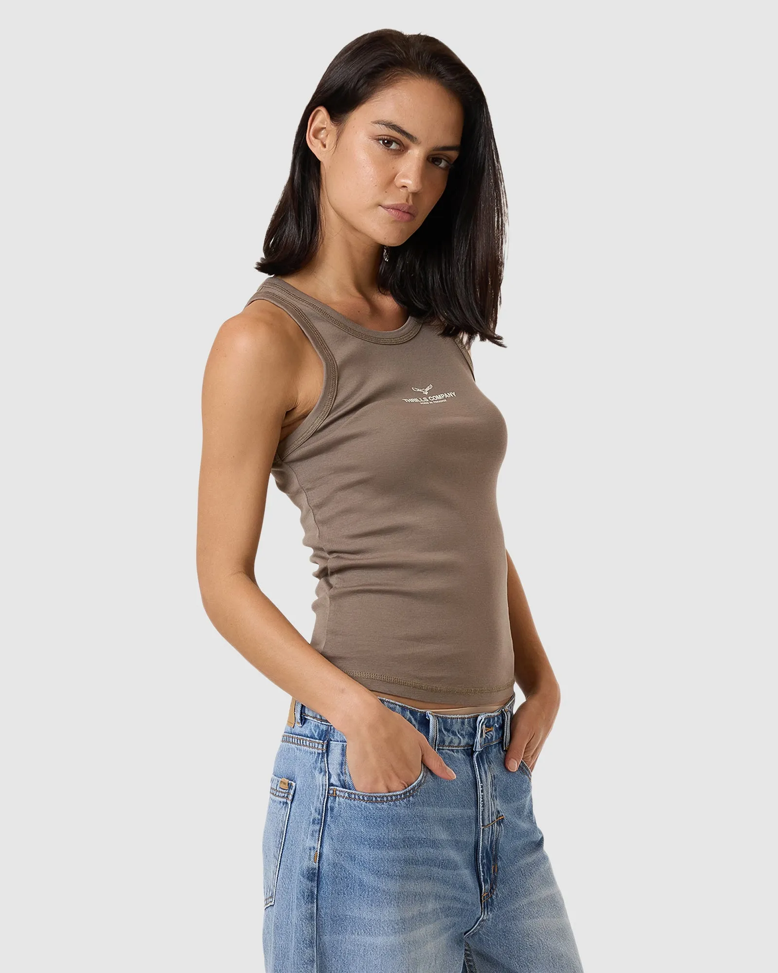 WOMENS EMBLEM OF STRENGTH SLOANE TANK